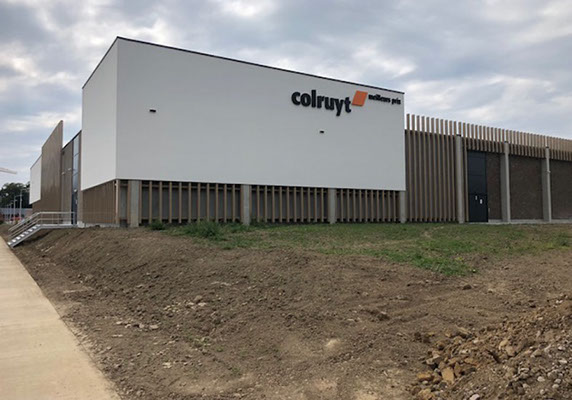 daylight and sun protection - architectural solar protection 6