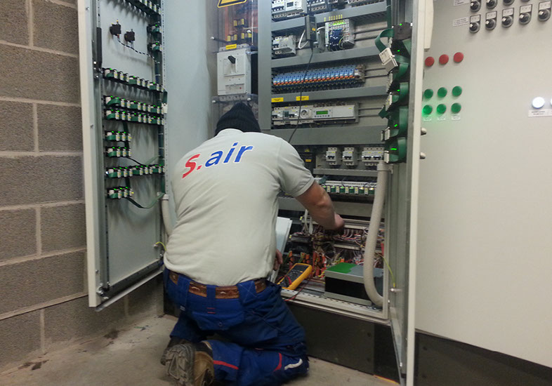 service and maintenance - urgent intervention 3